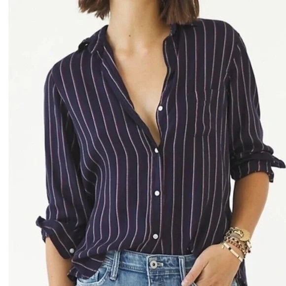 Grayson The Hero Button Down Shirt Navy/Burgundy Stripe Size 3 (Medium)